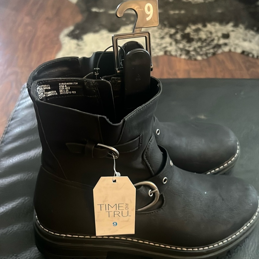 Time & True Women’s Boots (combat, steampunk)